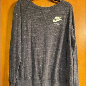 Women’s Lightweight Nike Sweatshirt